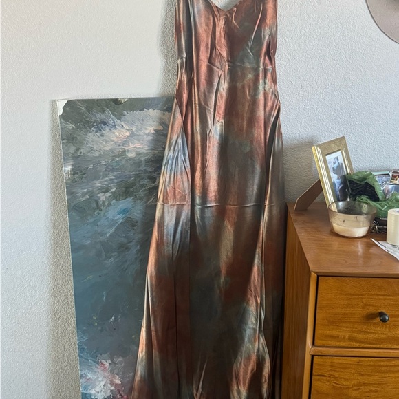 Commense Dresses & Skirts - Commense Multicolor Maxi Dress